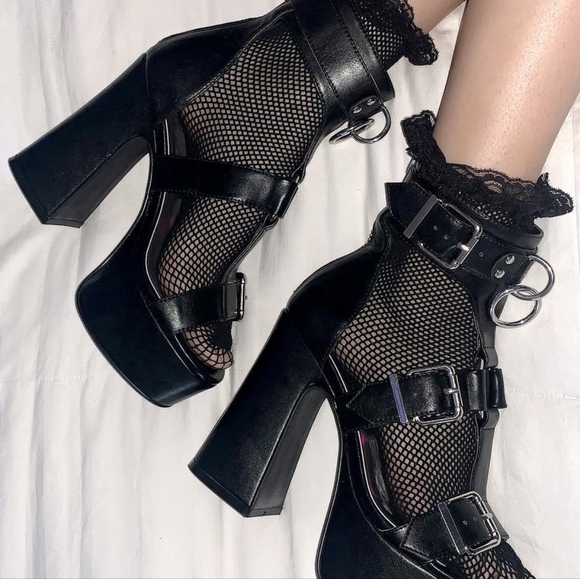 Midnight Mood Buckle Platform Heels - Picture 12 of 13